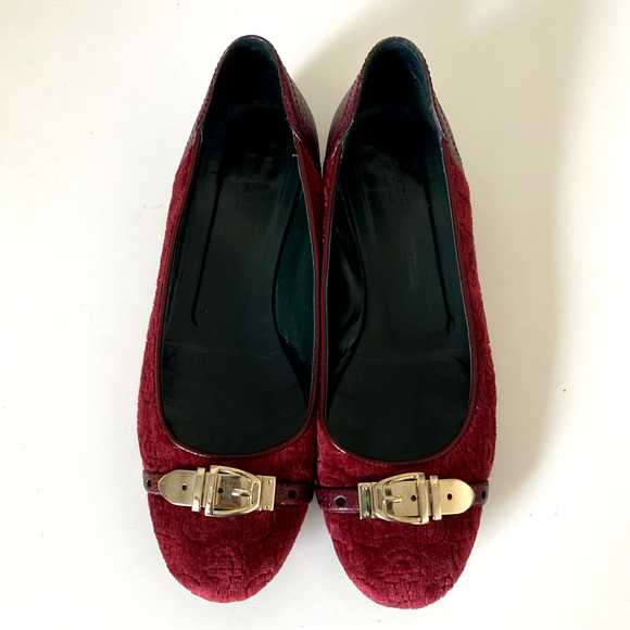 GUCCI Ballet Flat Burgundy Red Velvet Velour Round Toe Gold Buckle Equestrian 9 - Picture 3 of 14